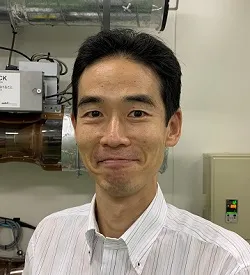 article-author