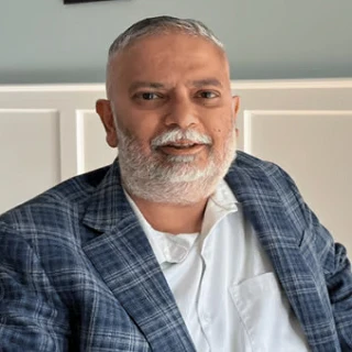 article-author