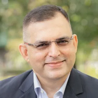 Dr. Harish Pillai