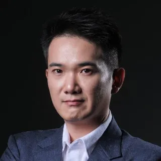 Dr. James Chong